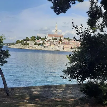 Dari * Rovinj