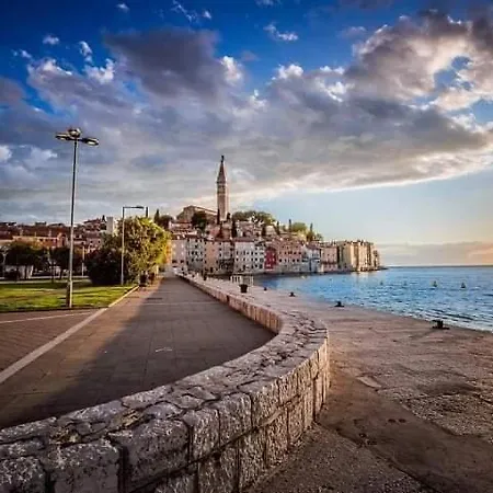 Dari * Rovinj