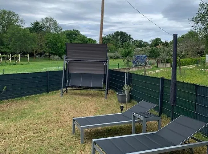 Dari Διαμέρισμα