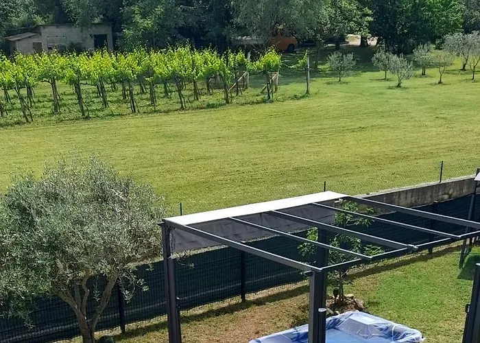 Dari Διαμέρισμα