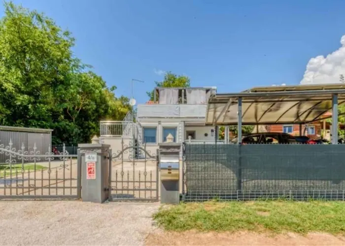 Dari Διαμέρισμα *